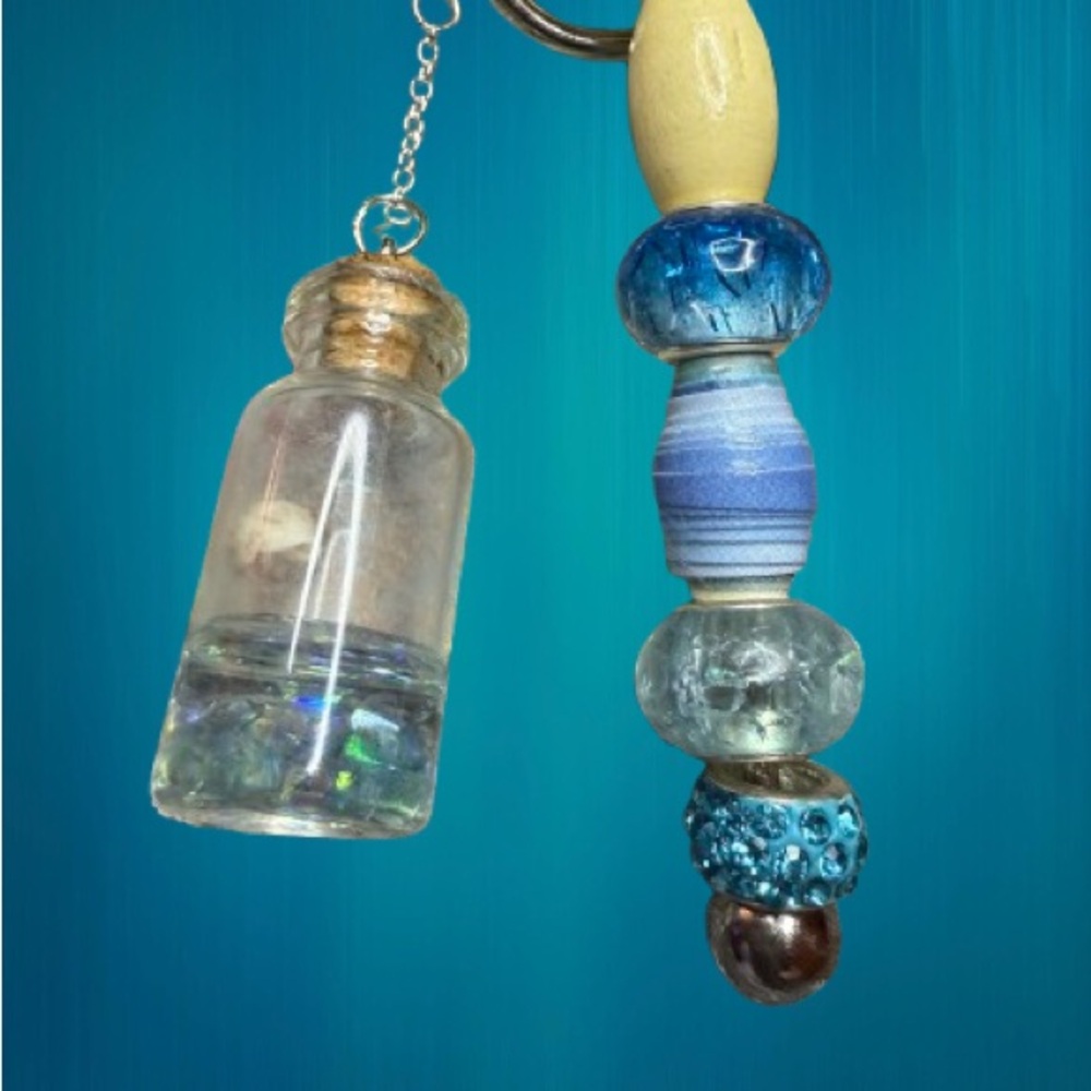 Beaded Beach Key Chain - Picture 6 of 6